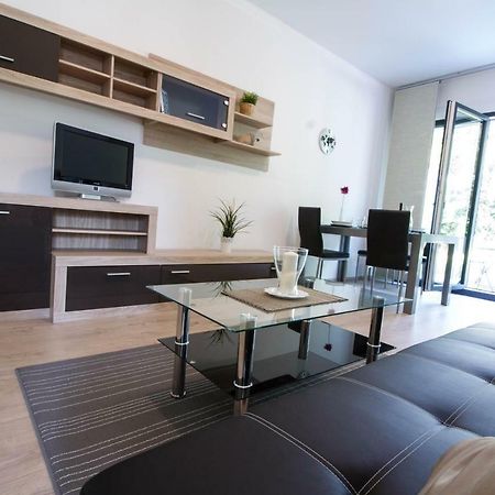 אפרטהוטל Ebenhausen Werk Boardinghouse-Ebenhausen מראה חיצוני תמונה