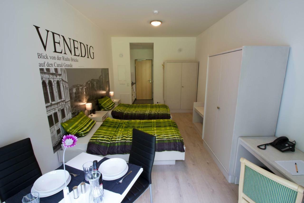 אפרטהוטל Ebenhausen Werk Boardinghouse-Ebenhausen מראה חיצוני תמונה